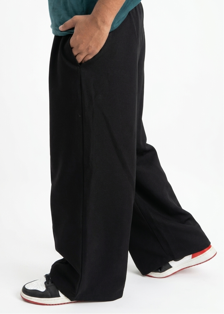 Black Straight-Leg Baggy Pleated Trousers